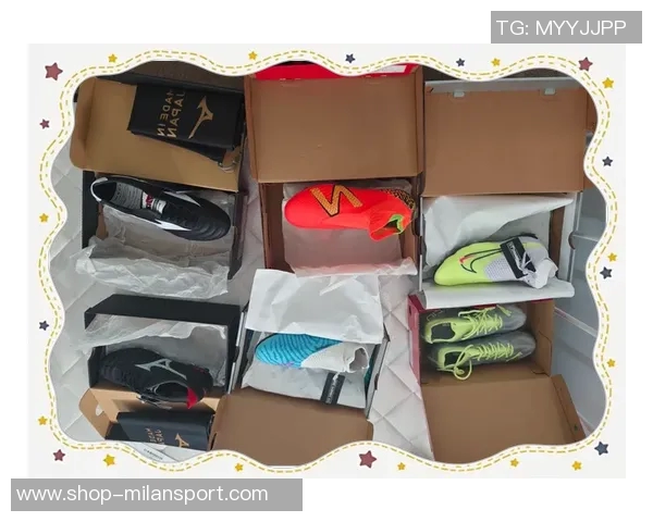 平地足球鞋的选择指南与推荐助你在球场上尽显风采 平地足球鞋的选择指南与推荐助你在球场上尽显风采